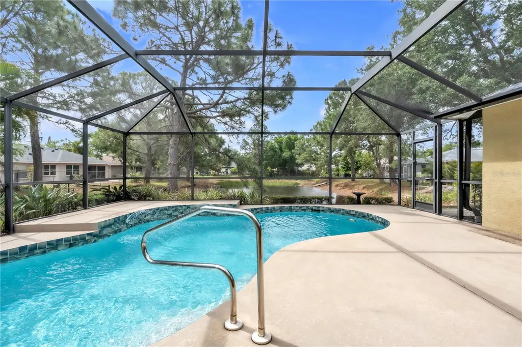 2114 49th Avenue E Bradenton FL 34203