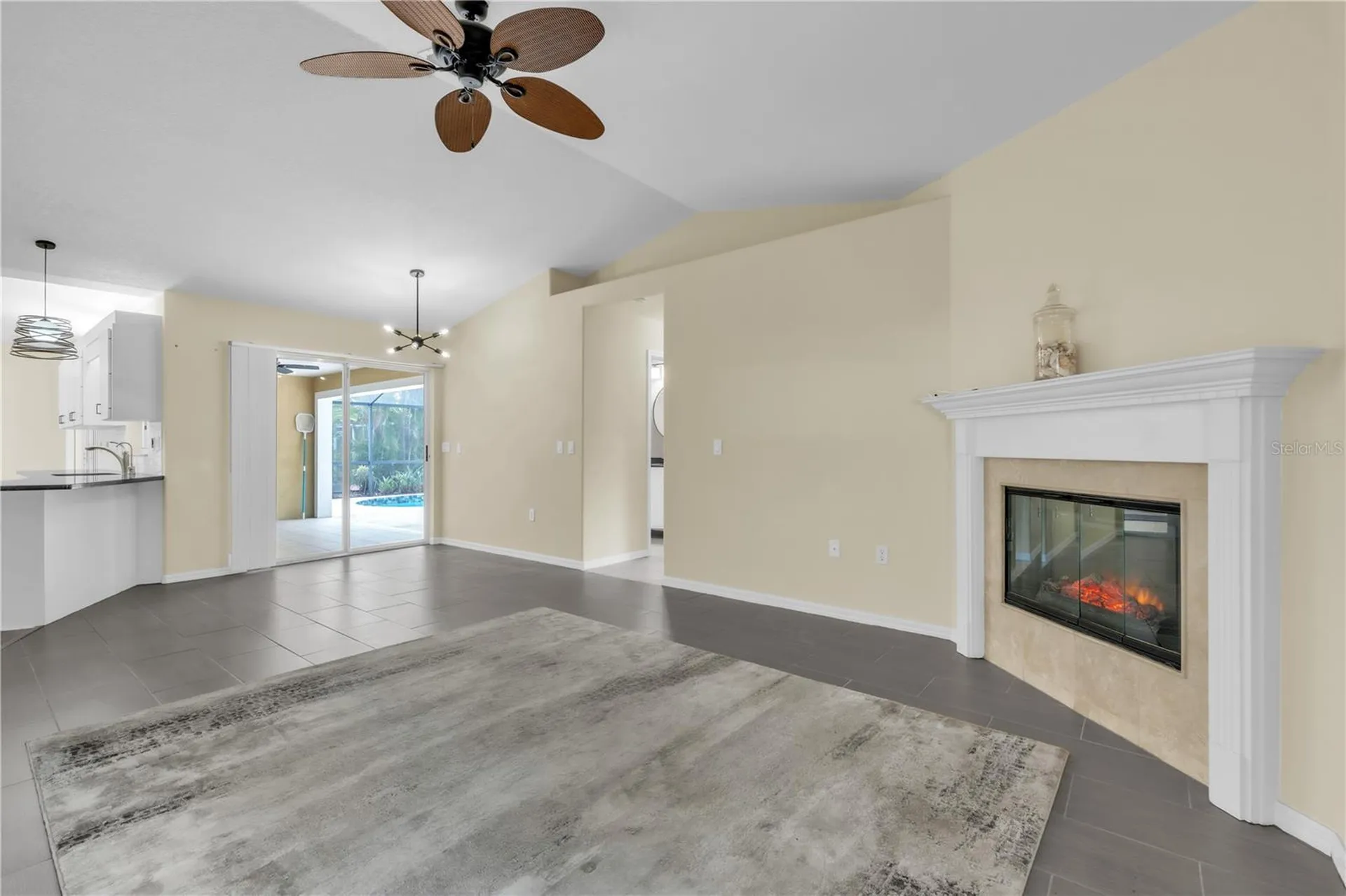 2114 49th Avenue E Bradenton FL 34203