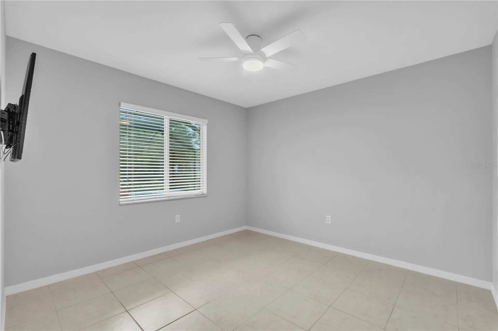 2114 49th Avenue E Bradenton FL 34203