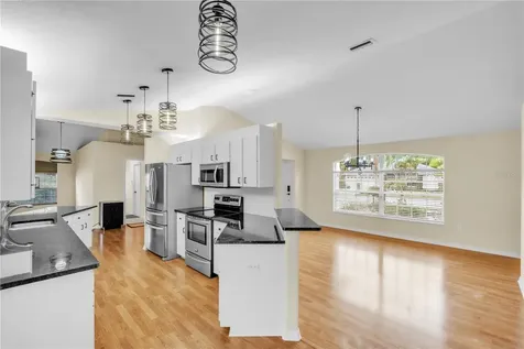 2114 49th Avenue E Bradenton FL 34203