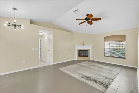 2114 49th Avenue E Bradenton FL 34203