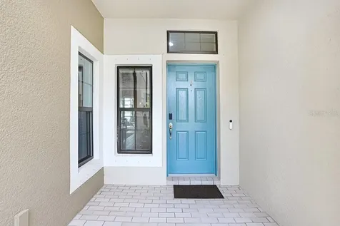 11404 Crowned Sparrow Lane Tampa FL 33626