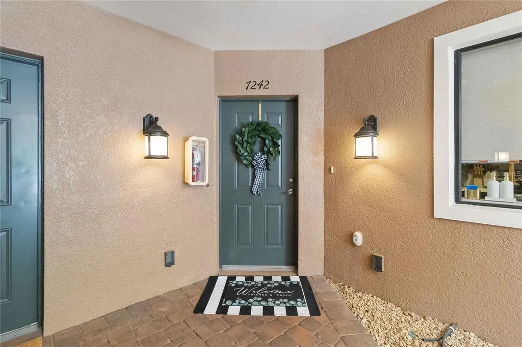 7242 Hamilton Road Bradenton FL 34209