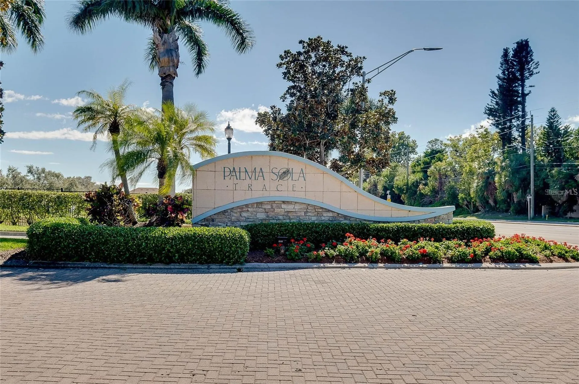 7242 Hamilton Road Bradenton FL 34209