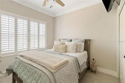 7242 Hamilton Road Bradenton FL 34209