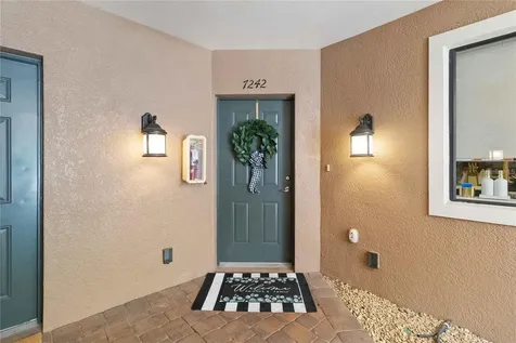 7242 Hamilton Road Bradenton FL 34209