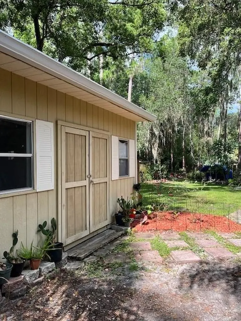 14202 Nell Drive Orlando FL 32832