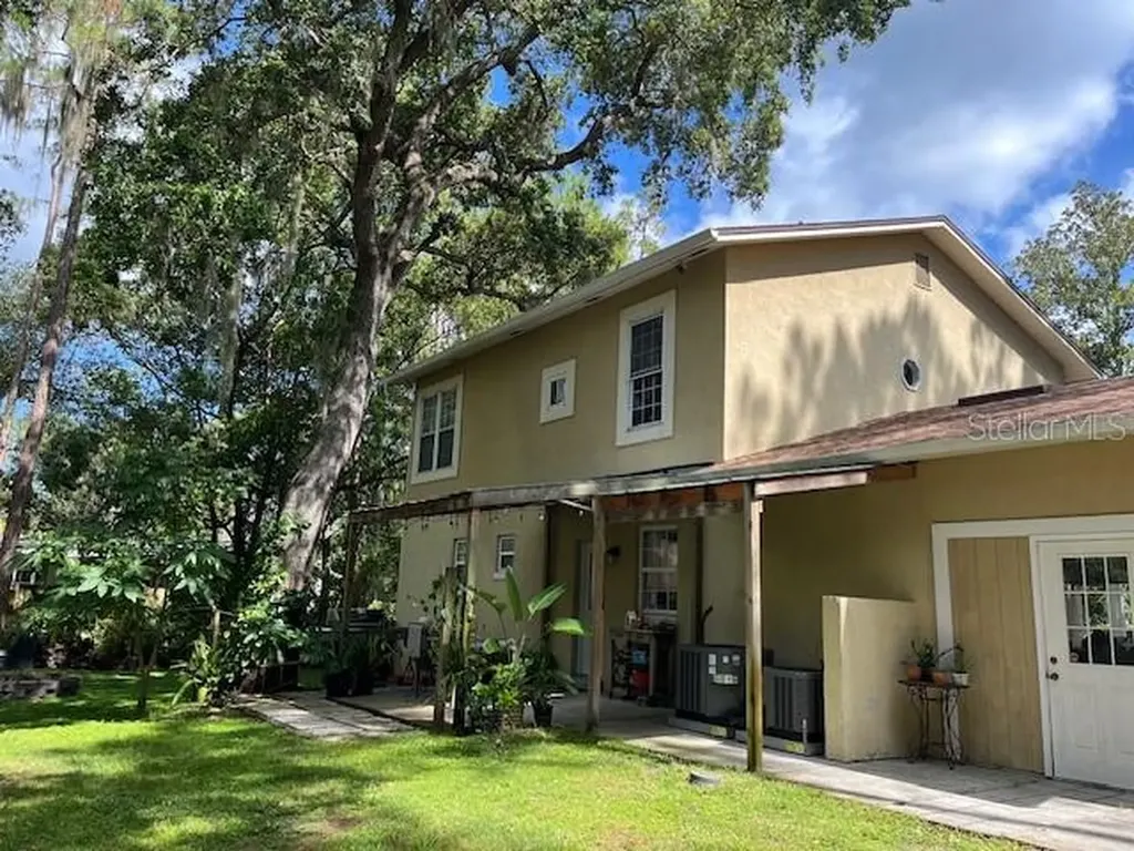 14202 Nell Drive Orlando FL 32832