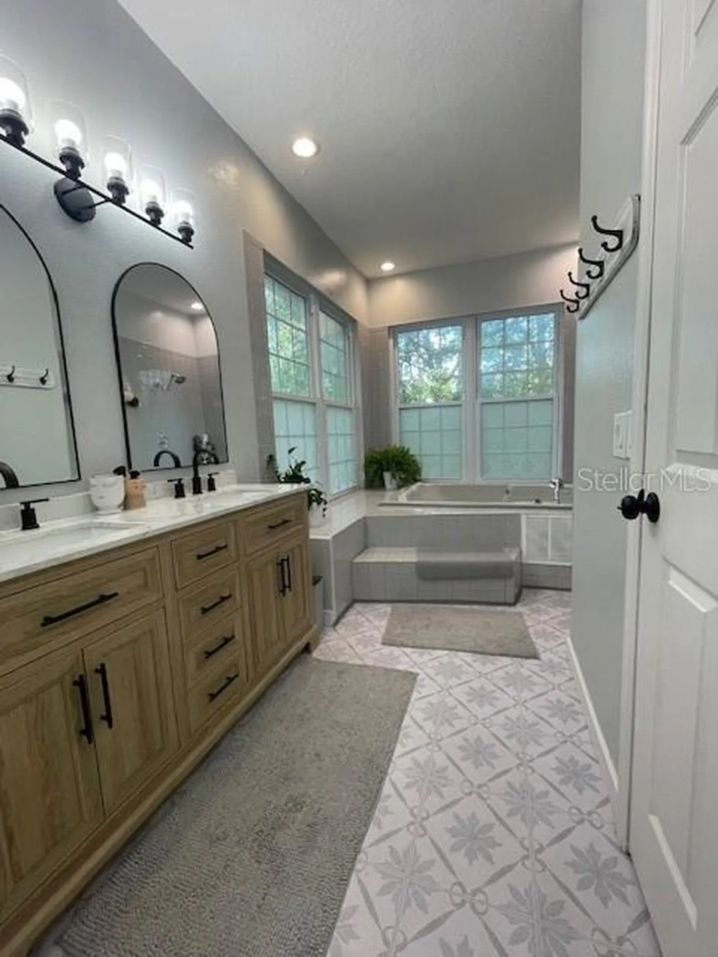 14202 Nell Drive Orlando FL 32832