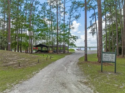 14202 Nell Drive Orlando FL 32832