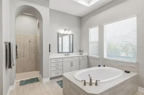 3636 Madison Cypress Drive Lutz FL 33558