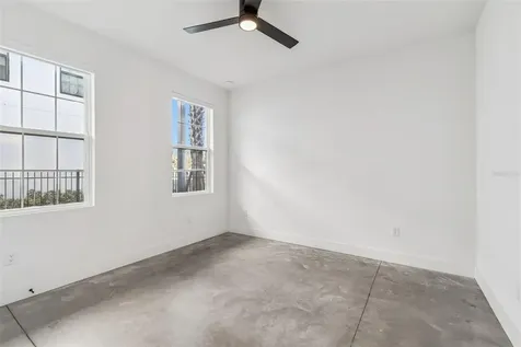 2724 5th Avenue S St Petersburg FL 33712