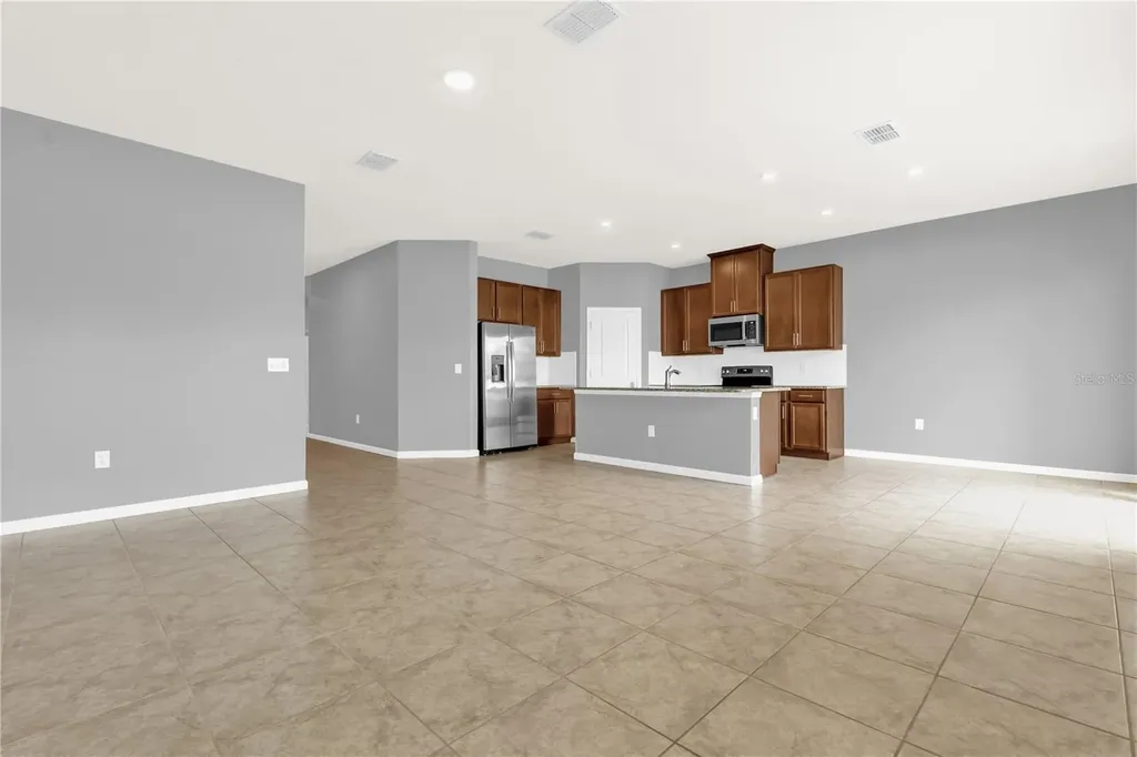 29307 Meadowcroft Avenue Wesley Chapel FL 33544