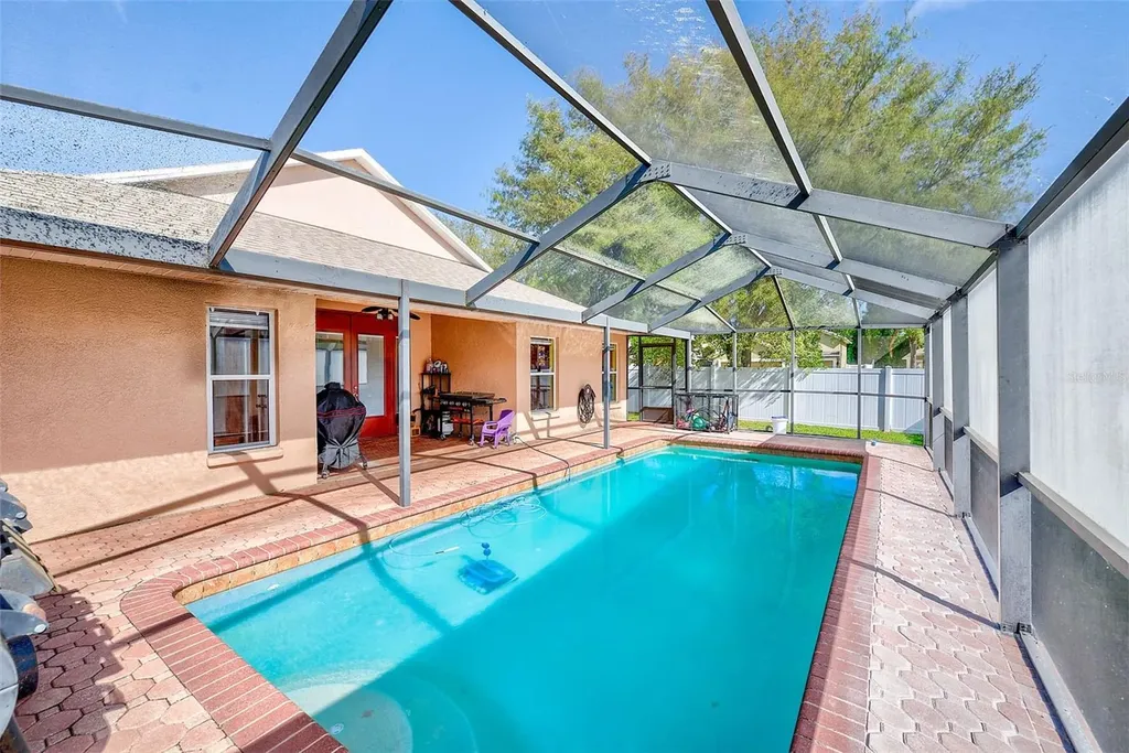 2927 Hickory Grove Drive Valrico FL 33596
