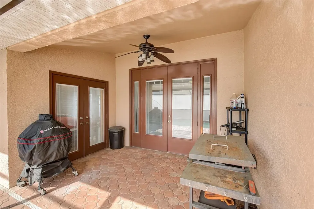 2927 Hickory Grove Drive Valrico FL 33596