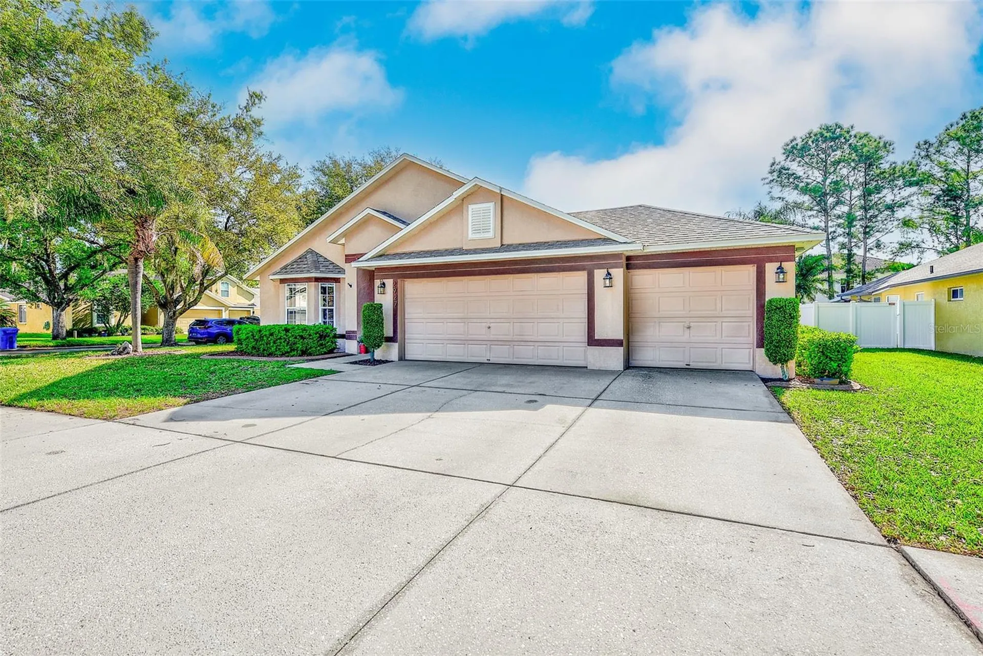 2927 Hickory Grove Drive Valrico FL 33596