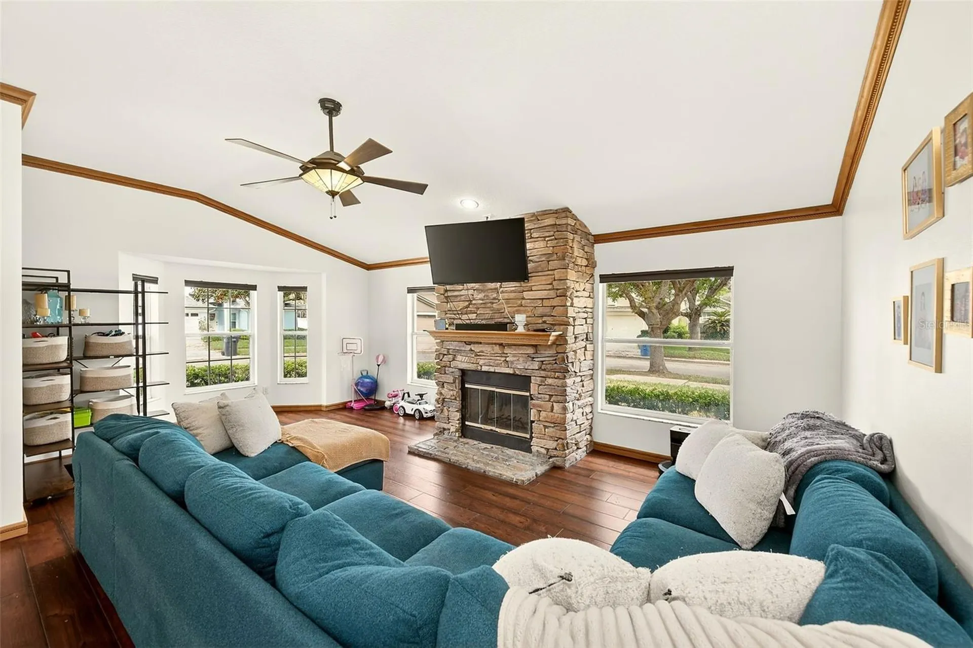 2927 Hickory Grove Drive Valrico FL 33596
