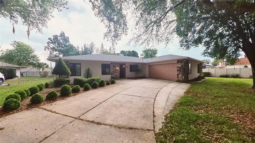 4033 Yacht Court Winter Park FL 32792