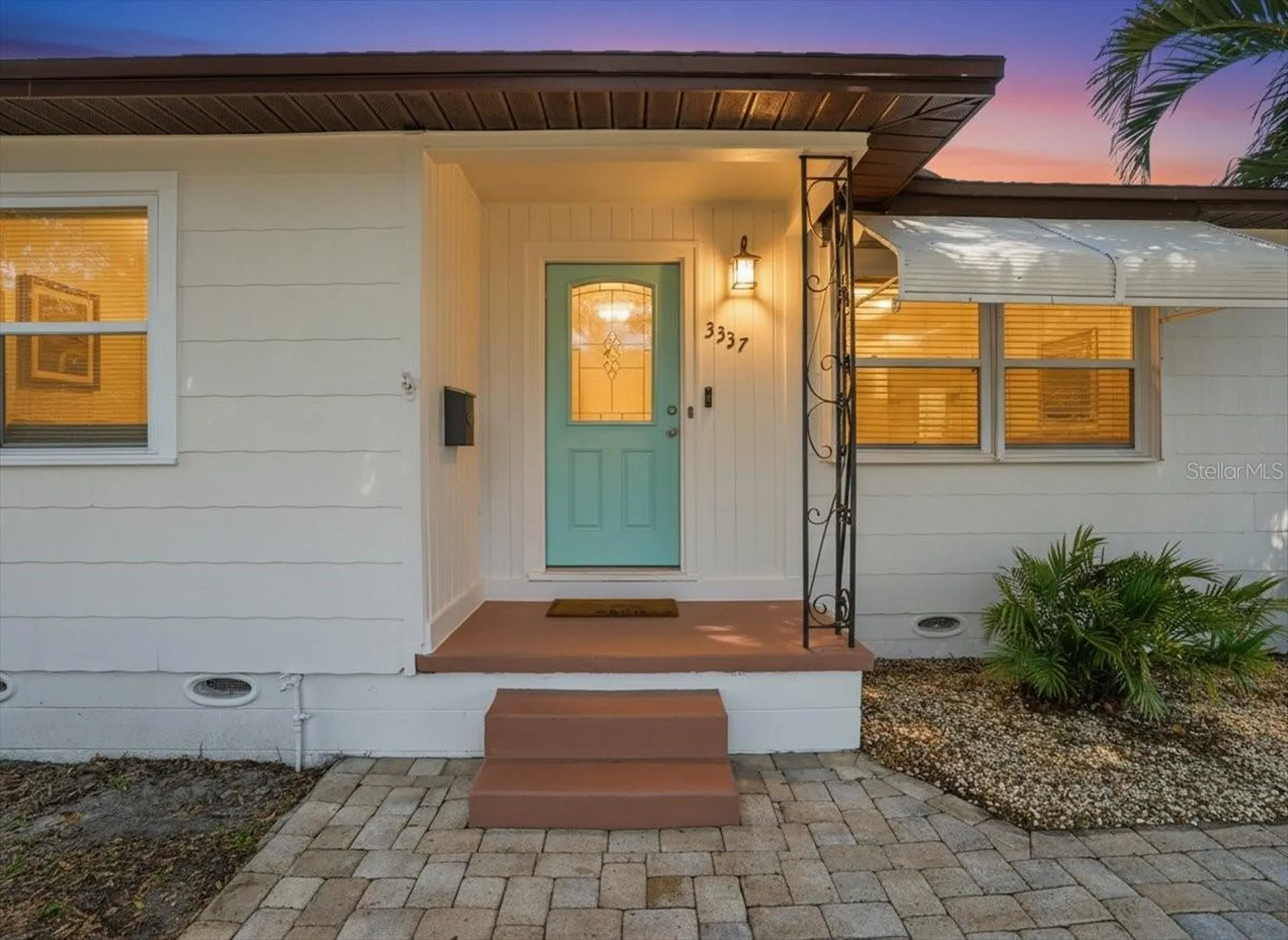 3337 16th Street N St Petersburg FL 33704