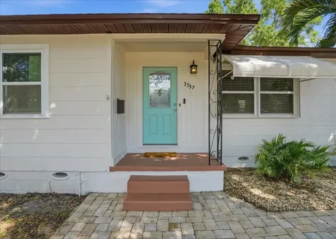 3337 16th Street N St Petersburg FL 33704