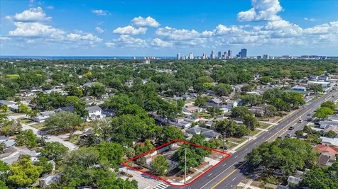 3337 16th Street N St Petersburg FL 33704