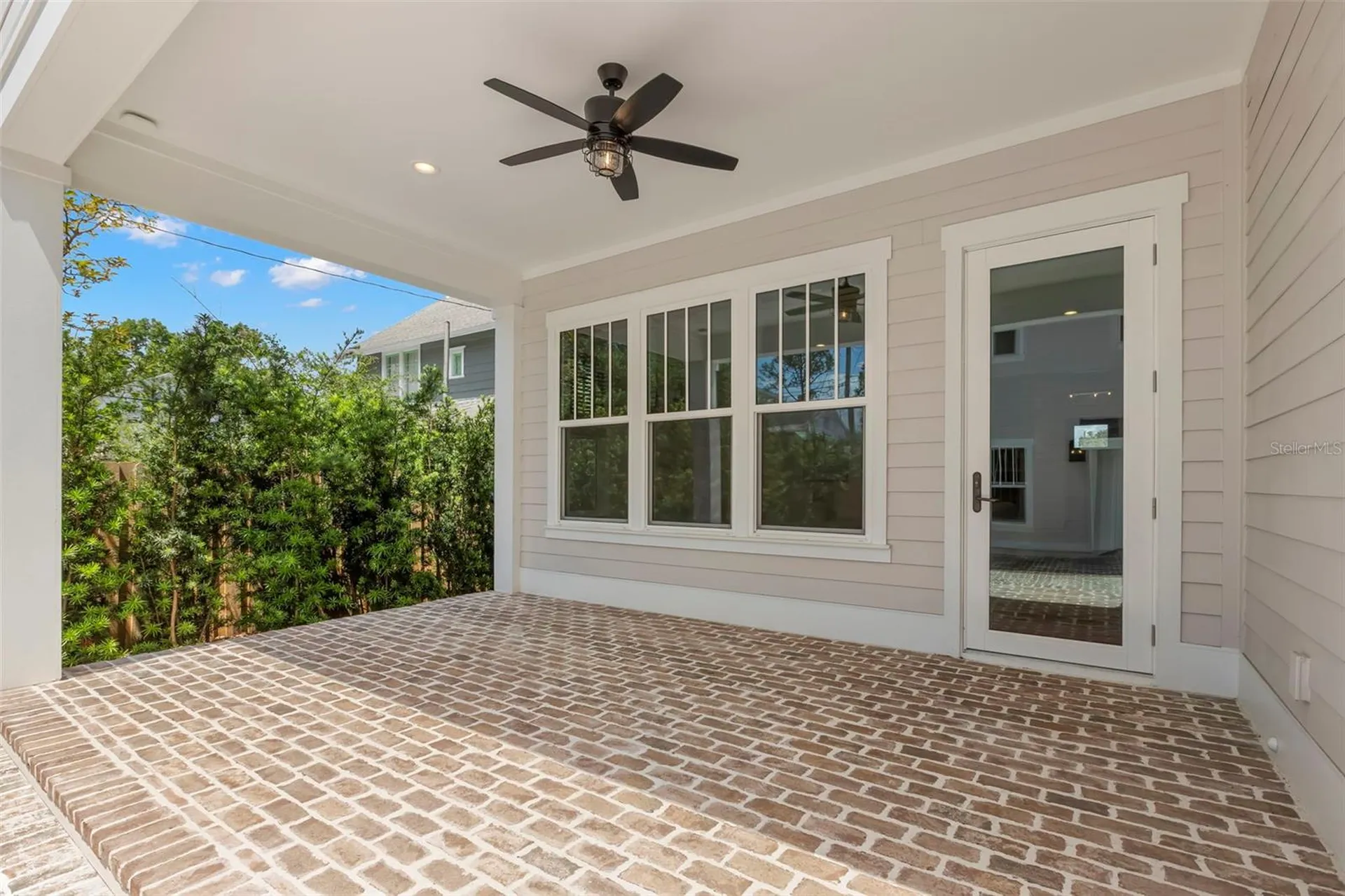 1038 26th Avenue N St Petersburg FL 33703