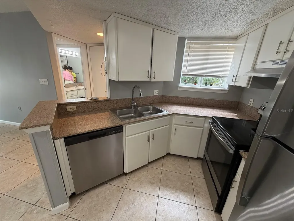 1956 Lake Atriums Circle Orlando FL 32839