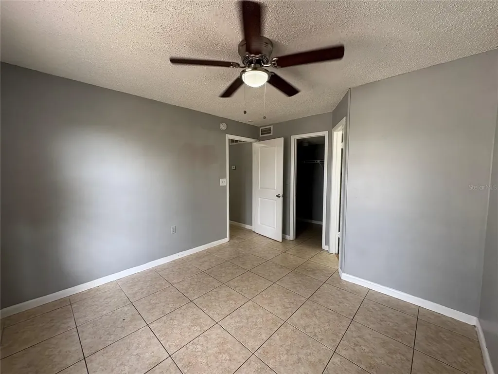 1956 Lake Atriums Circle Orlando FL 32839