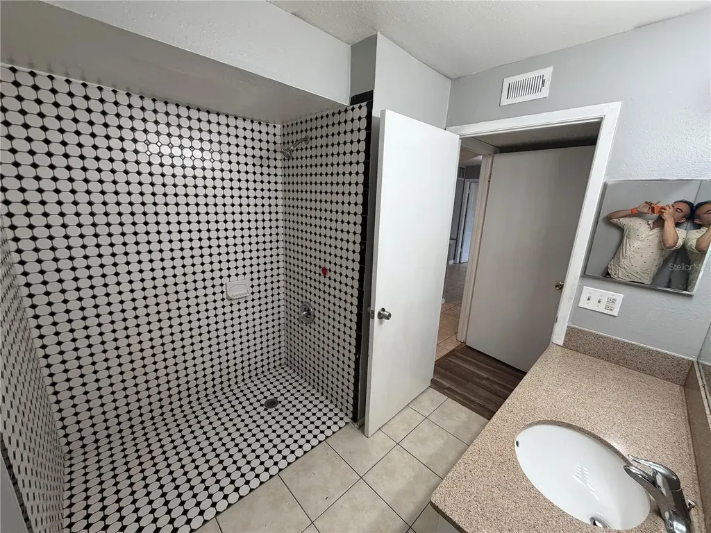 1956 Lake Atriums Circle Orlando FL 32839