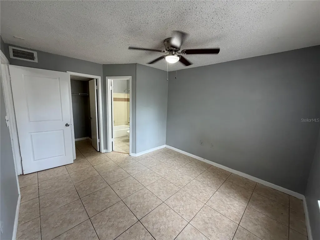 1956 Lake Atriums Circle Orlando FL 32839