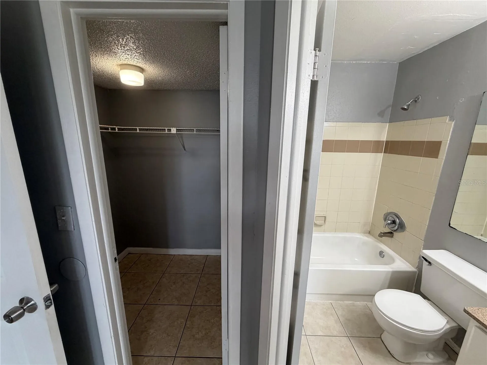 1956 Lake Atriums Circle Orlando FL 32839