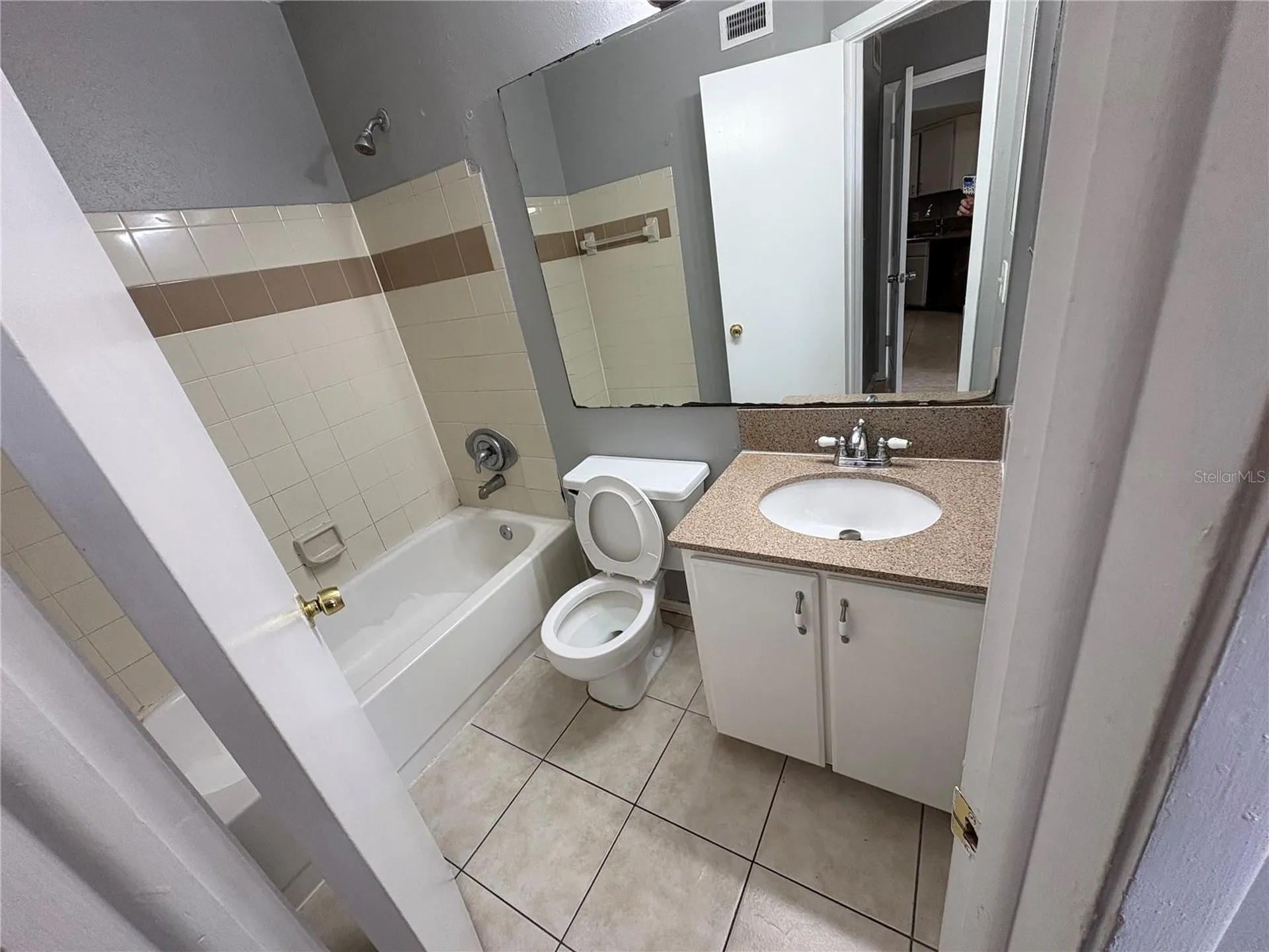 1956 Lake Atriums Circle Orlando FL 32839