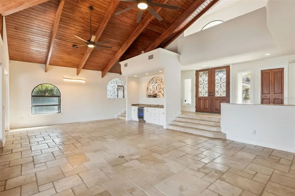 629 Mariner Way Altamonte Springs FL 32701