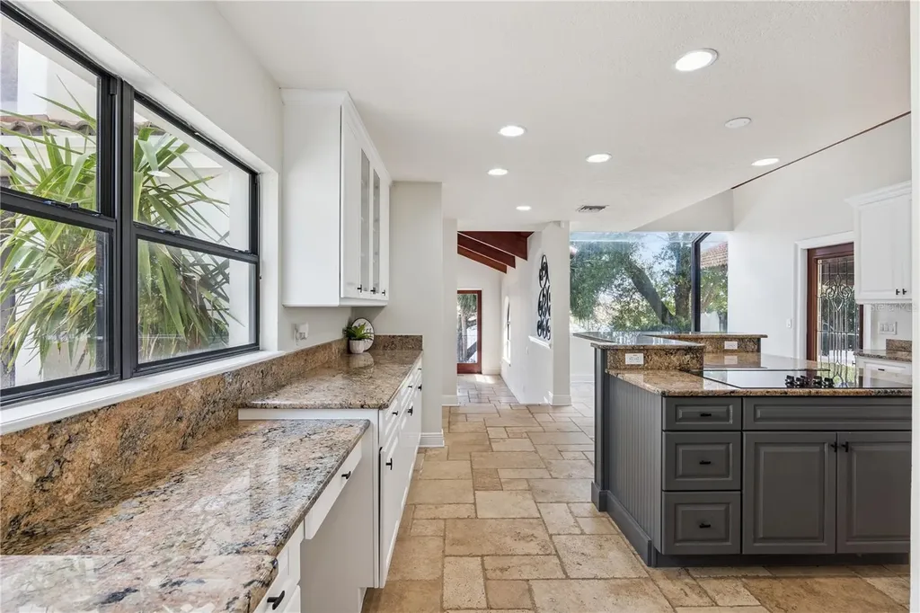 629 Mariner Way Altamonte Springs FL 32701