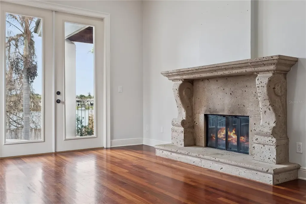 629 Mariner Way Altamonte Springs FL 32701