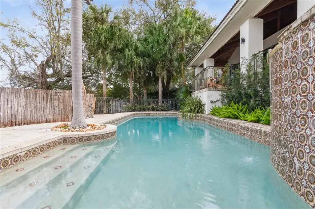 629 Mariner Way Altamonte Springs FL 32701