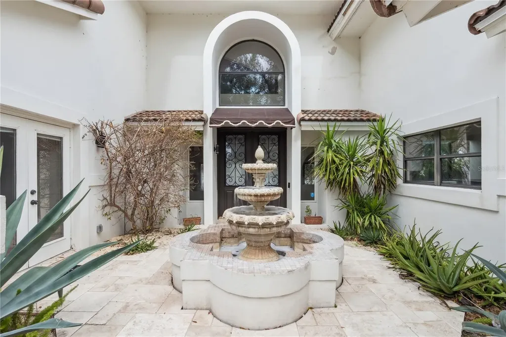 629 Mariner Way Altamonte Springs FL 32701