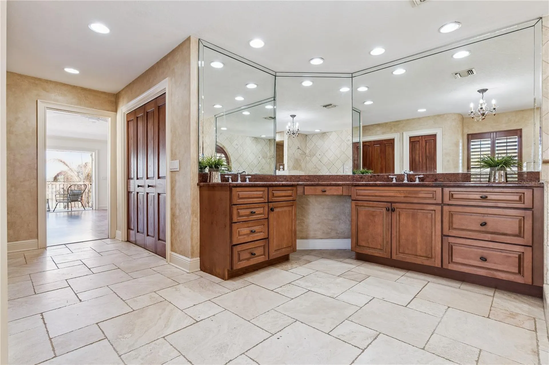 629 Mariner Way Altamonte Springs FL 32701