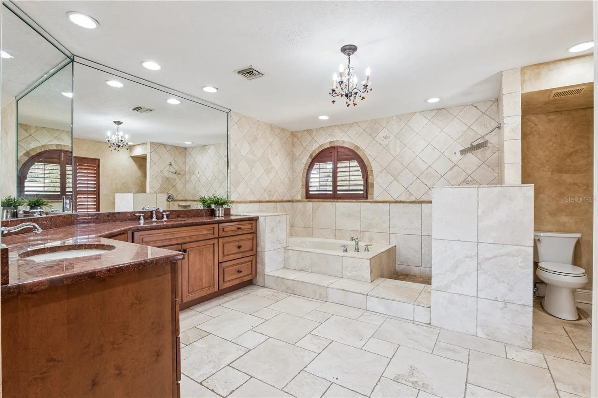 629 Mariner Way Altamonte Springs FL 32701