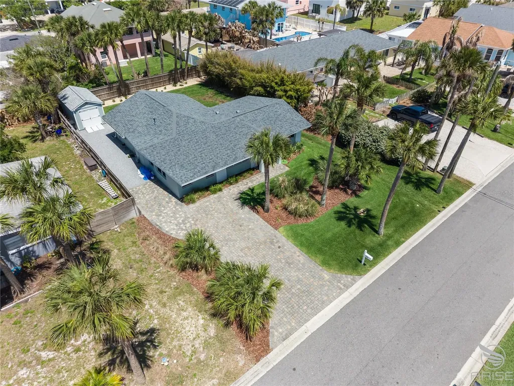 818 Hope Avenue New Smyrna Beach FL 32169
