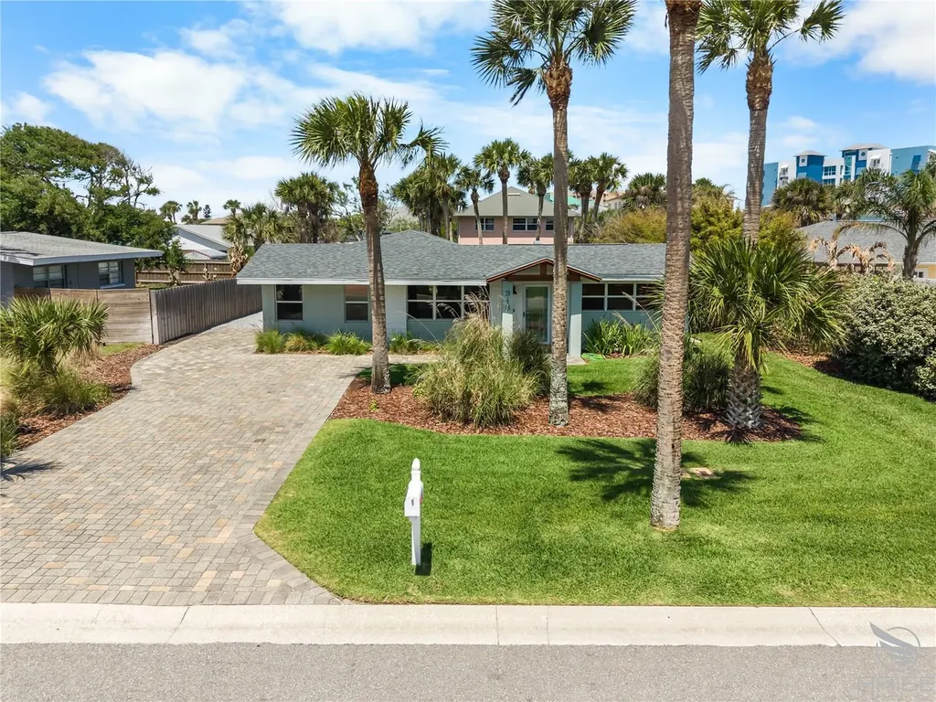 818 Hope Avenue New Smyrna Beach FL 32169