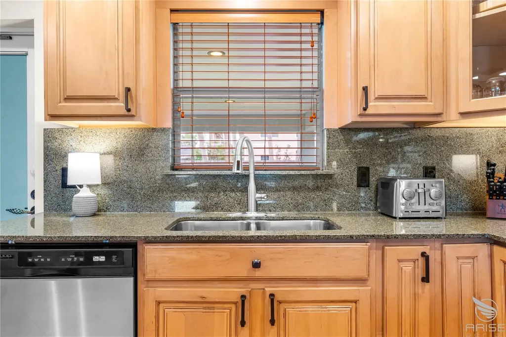 818 Hope Avenue New Smyrna Beach FL 32169
