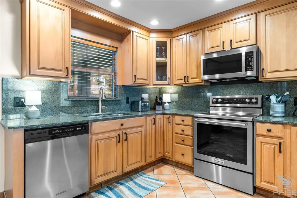 818 Hope Avenue New Smyrna Beach FL 32169