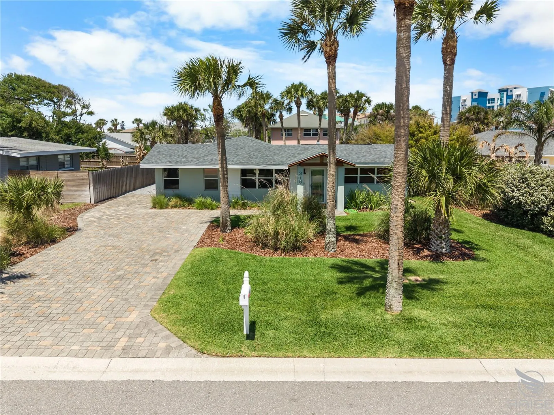 818 Hope Avenue New Smyrna Beach FL 32169