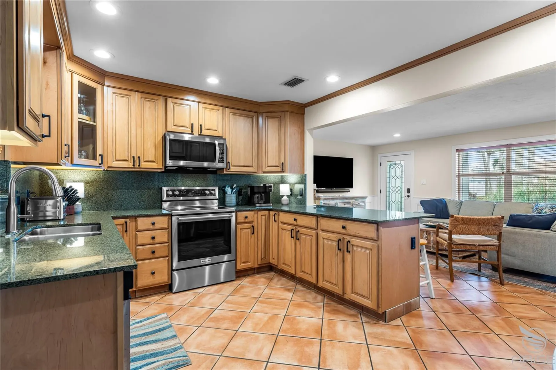 818 Hope Avenue New Smyrna Beach FL 32169