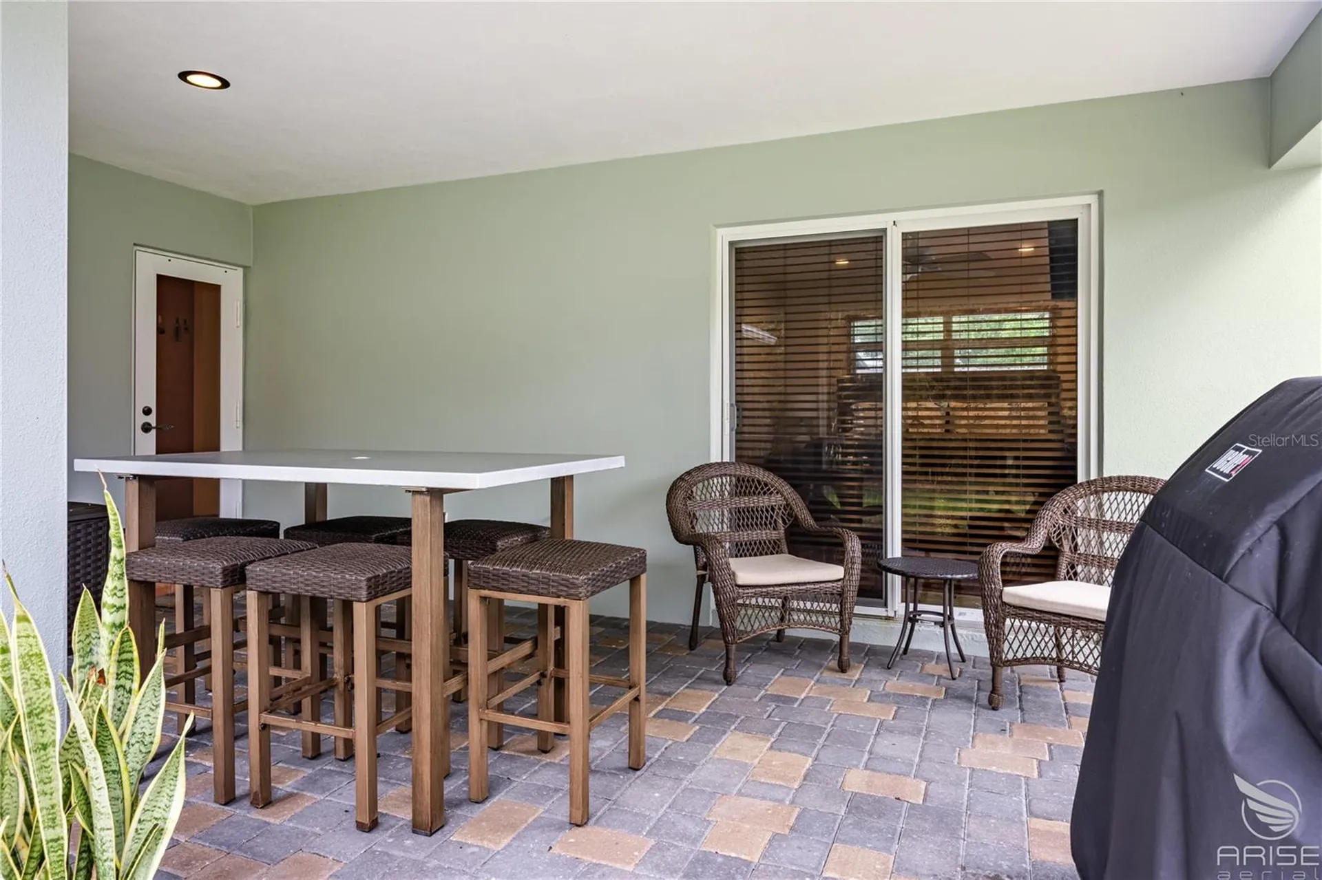 818 Hope Avenue New Smyrna Beach FL 32169
