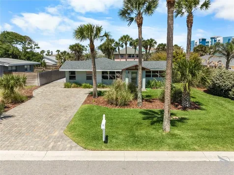 818 Hope Avenue New Smyrna Beach FL 32169