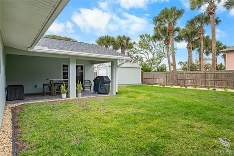 818 Hope Avenue New Smyrna Beach FL 32169