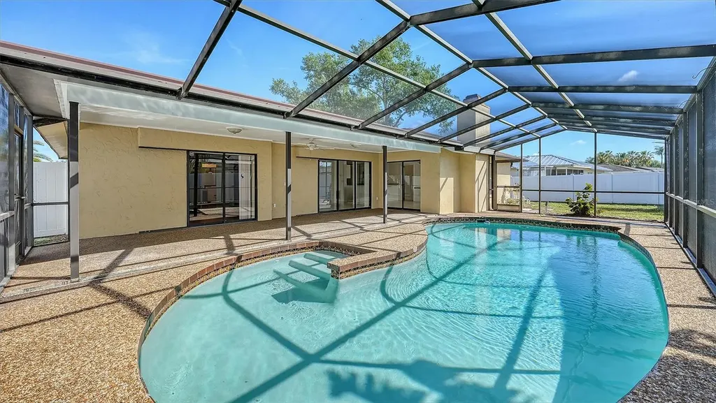 1844 Oak View Drive Sarasota FL 34232