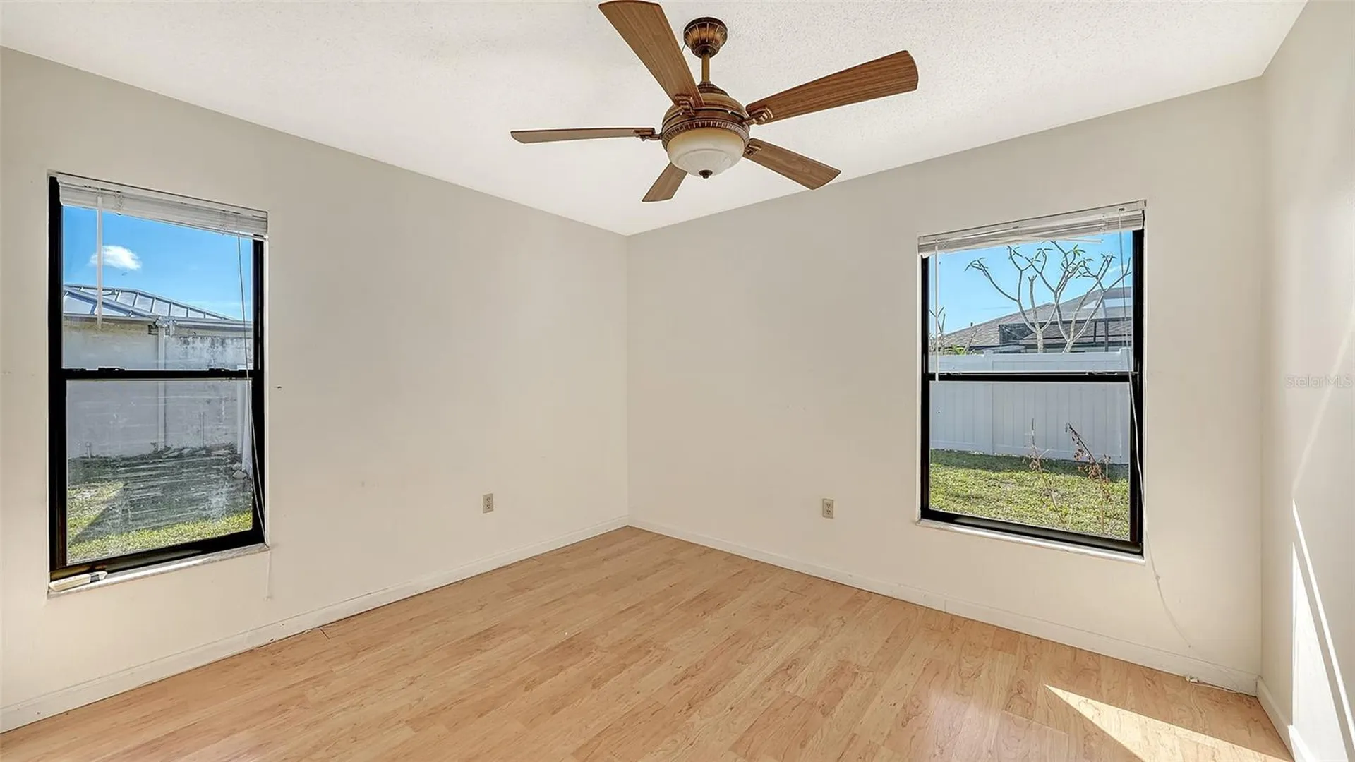 1844 Oak View Drive Sarasota FL 34232